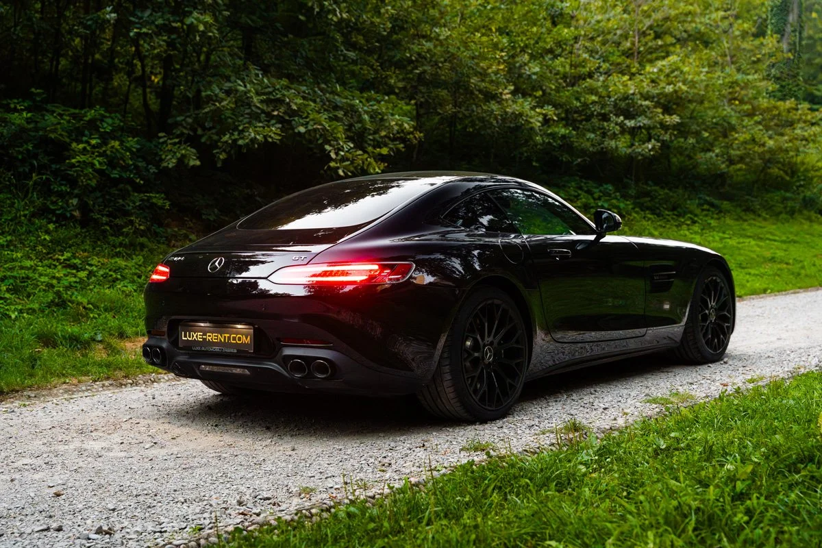 Mercedes AMG GT V8 biturbo Black edition